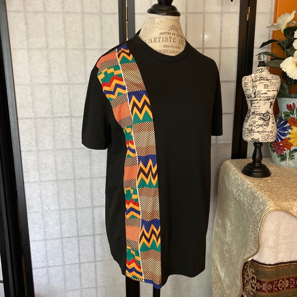 Women’s XL Black & Multicolor Mosaic Design T-Shirt/Top Southwestern Flair!